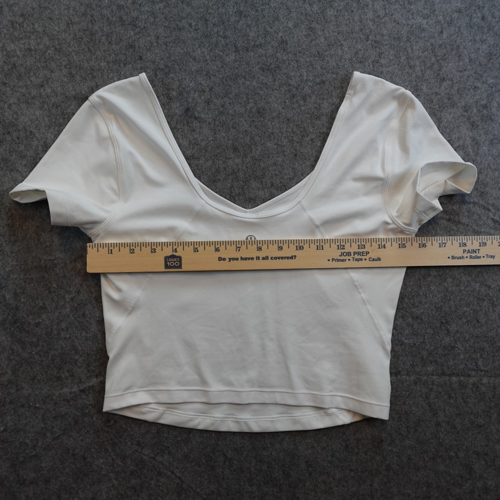 Lululemon Top Womens 4/6? White Align TShirt VNeck Short Sleeve Fitted Cropped - Picture 3 of 7